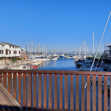 Locazione Turistica Terra Mare-1 *