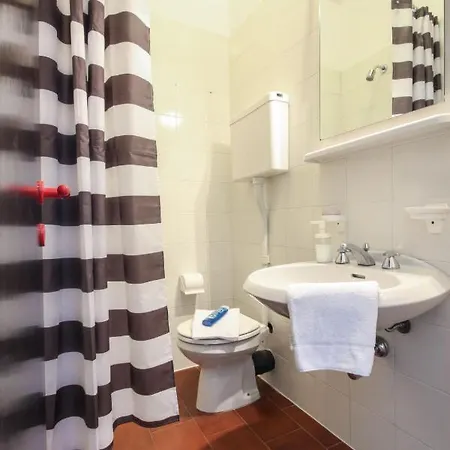 Locazione Turistica Terra Mare-1 *
